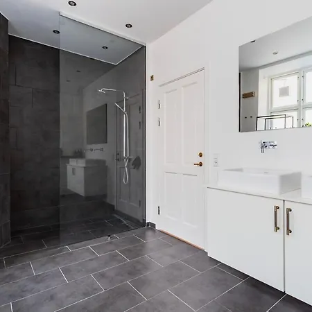 Διαμέρισμα Modern 2b Luxury